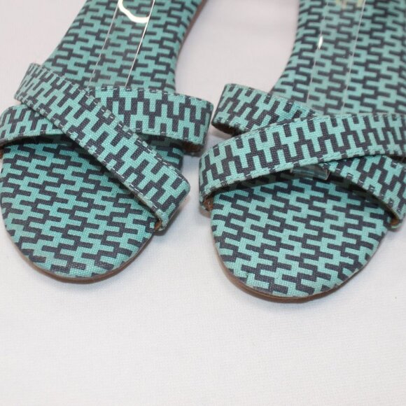 Jonathan Adler For TOMS Sandals - Picture 2 of 13